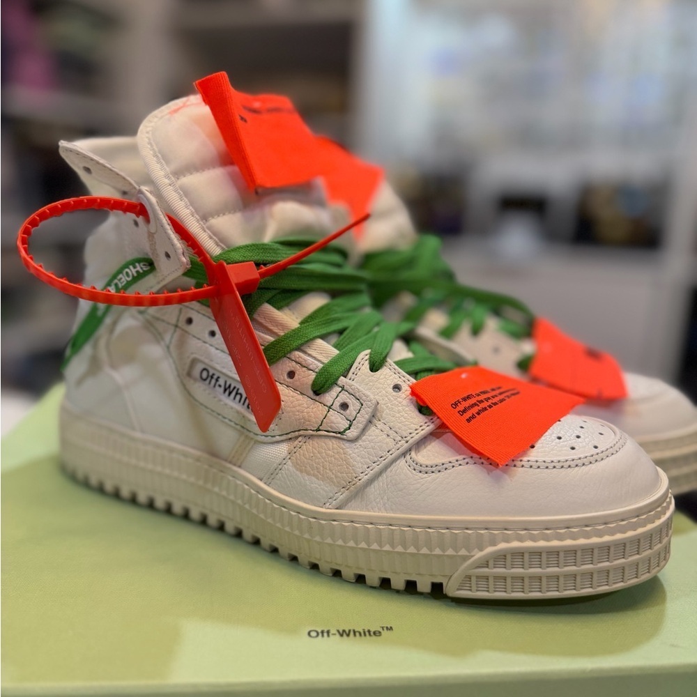 Off-White Off Court Sneakers - Virgil Abloh high tops NEW
